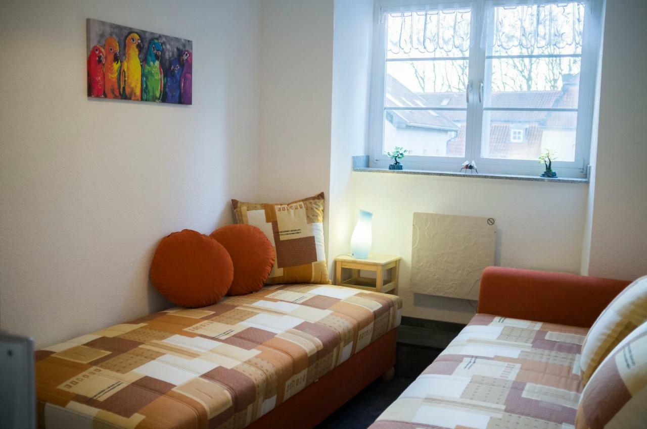 Quadenhof Appartement Düsseldorf Buitenkant foto